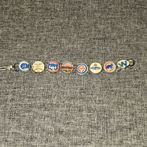 Vintage 2012 Chicago Cubs Charm Bracelet Baseball Woman World Champion Sport